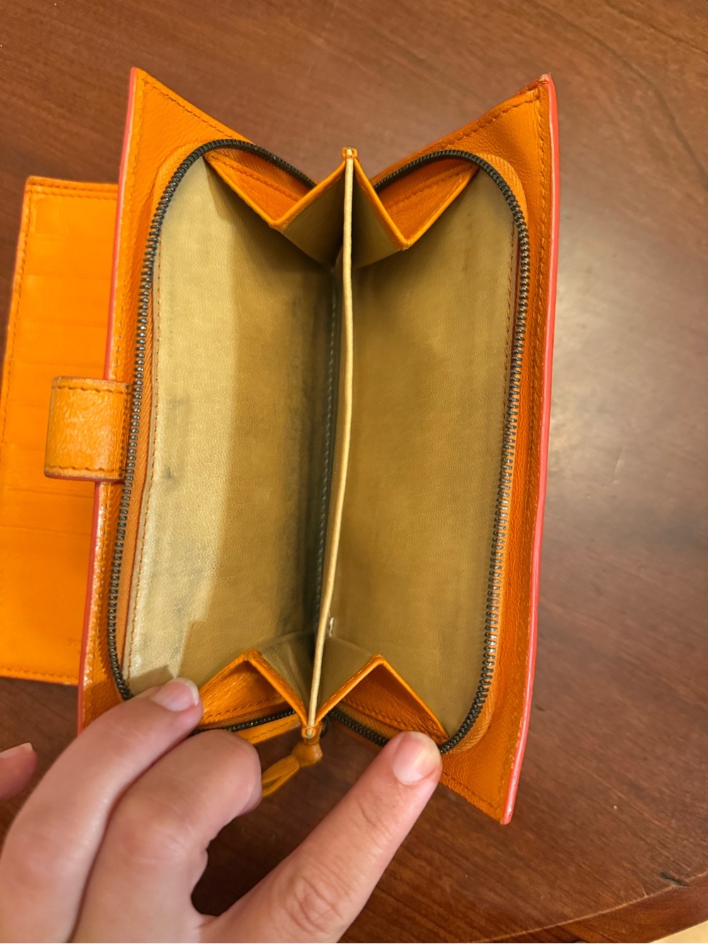 Bottega Veneta Orange Intrecciato Leather Zip Wallet - Picture 5 of 12